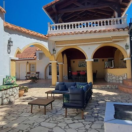 Finca Bilou Агуас-де-Бусот Экстерьер фото